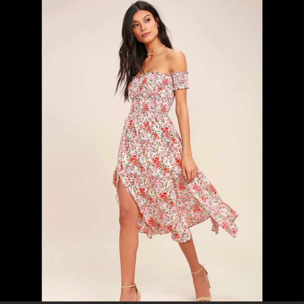 Lulus Midi Dress. NEW WITH TAGS